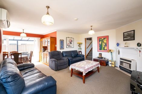 Photo of property in 17 Pukeko Place, Westshore, Napier, 4110