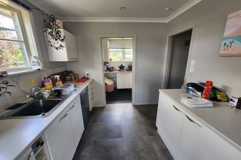 Photo of property in 2 Mahoe Street, Levin, 5510