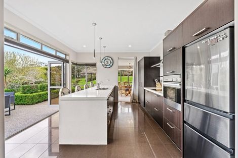 Photo of property in 175 Oraha Road, Kumeu, 0892