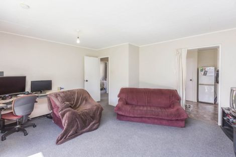 Photo of property in 15b Amber Grove, Birchville, Upper Hutt, 5018