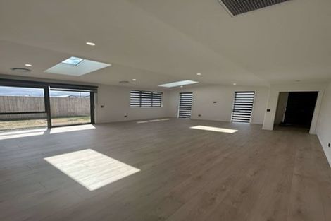 Photo of property in 16 Waterford Farm Road, Halswell, Christchurch, 8025