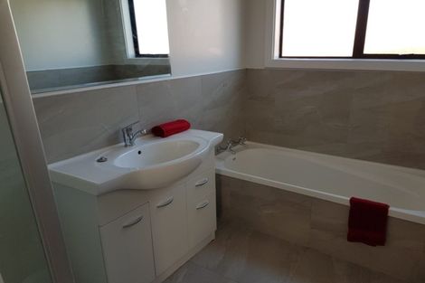 Photo of property in 180 Clarkin Road, Fairfield, Hamilton, 3214