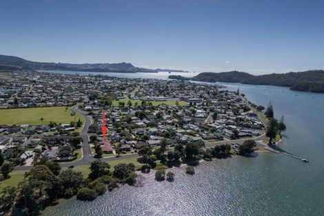 Photo of property in 79 Robinson Road, Whitianga, 3510