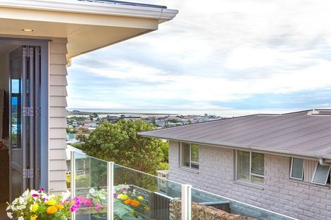 Photo of property in 31 Whitcombe Terrace, Hokitika, 7810