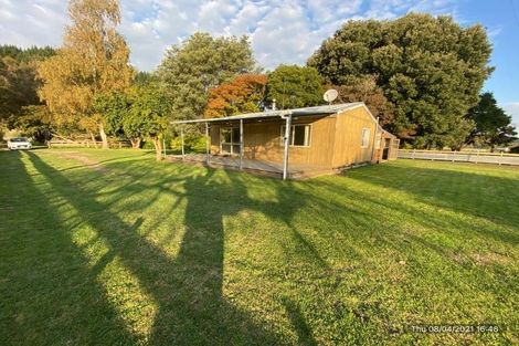Photo of property in 271b Okirae Road, Fordell, Whanganui, 4577