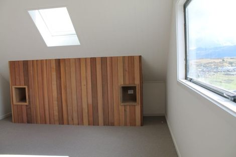 Photo of property in 101 Spur Ridge Rise, Jacks Point, 9371