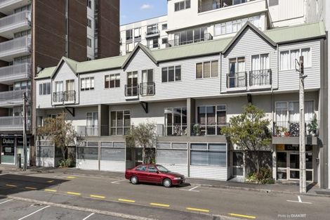 Photo of property in De Vere Apartments, 9/23 Tennyson Street, Te Aro, Wellington, 6011