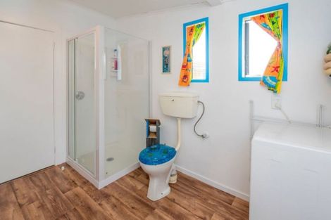 Photo of property in 31 Shortt Street, Foxton Beach, Foxton, 4815