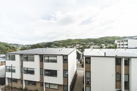 Photo of property in 202/11 Jean Caldwell Way, Island Bay, 6023