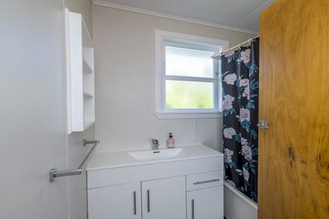 Photo of property in 8 John Street, Levin, 5510