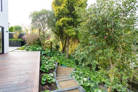 Photo of property in 80c Clyde Road, Ilam, Christchurch, 8041