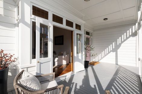 Photo of property in 69 Nelson Crescent, Napier South, Napier, 4110