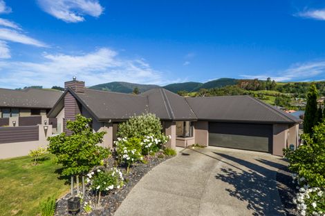 Photo of property in 42 Covent Drive, Stoke, Nelson, 7011