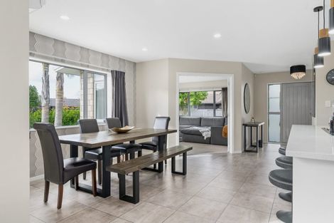 Photo of property in 16 Cole Thomas Place, Huntington, Hamilton, 3210