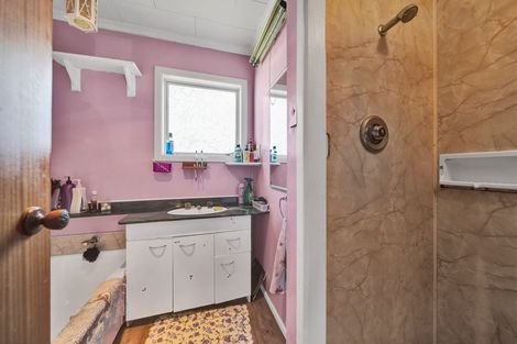 Photo of property in 61 Collingwood Street, Eltham, 4322