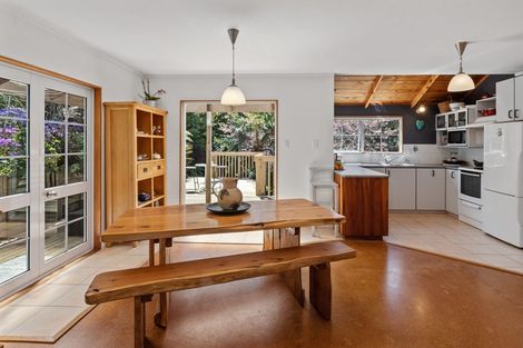 Photo of property in 486 Leigh Road, Whangateau, Warkworth, 0985