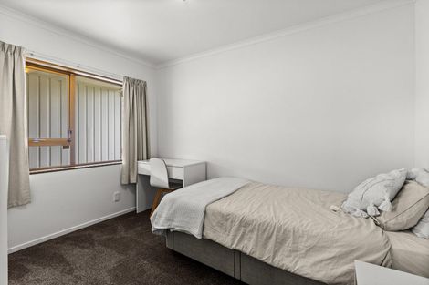 Photo of property in 17 Elliott Street, Taradale, Napier, 4112