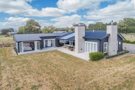 Photo of property in 1079 Lockwood Road, Kairanga, Palmerston North, 4475
