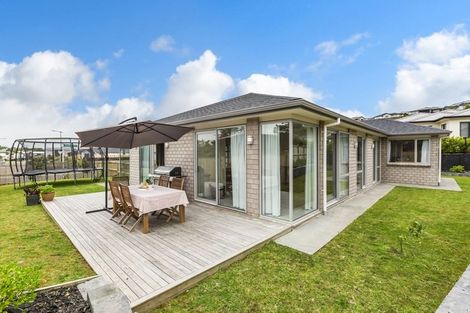 Photo of property in 41 Woodridge Drive, Stanmore Bay, Whangaparaoa, 0932