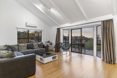 Photo of property in 2/55a Woodlands Crescent, Browns Bay, Auckland, 0630