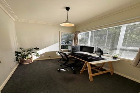 Photo of property in 102 Homebush Road, Khandallah, Wellington, 6035