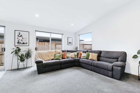 Photo of property in 21 Saddlers Way, Papamoa, 3118