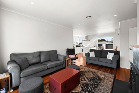 Photo of property in 57 Masefield Drive, Enderley, Hamilton, 3214