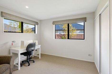 Photo of property in 15 Six Silvers Avenue, Halswell, Christchurch, 8025