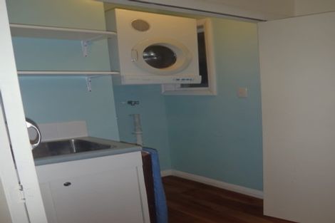 Photo of property in 57 Bedford Street, Northland, Wellington, 6012