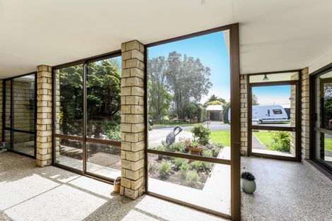 Photo of property in 1 Byron Place, Whalers Gate, New Plymouth, 4310