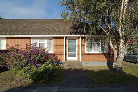 Photo of property in 4/64 Gibbons Street, Ebdentown, Upper Hutt, 5018