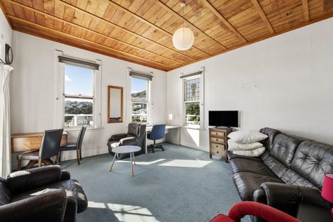 Photo of property in 3 Oriental Terrace, Oriental Bay, Wellington, 6011