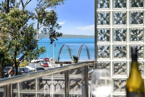 Photo of property in 175h Hurstmere Road, Takapuna, Auckland, 0622