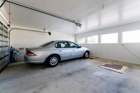 Photo of property in 651 Centre Road, Momona, Outram, 9073