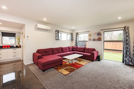 Photo of property in 12 Ivy Lane, Kelvin Grove, Palmerston North, 4414
