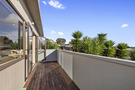 Photo of property in 12 Lavender Close, Spotswood, New Plymouth, 4310