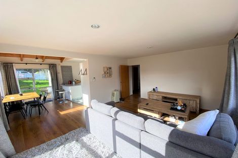 Photo of property in 1/9 Mira Place, Windsor Park, Auckland, 0632