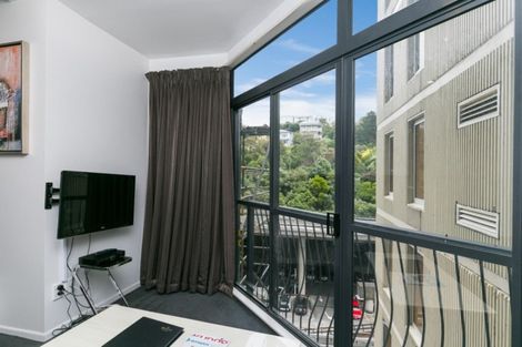 Photo of property in Terrace Garden Apartments, 5c/120 The Terrace, Wellington Central, Wellington, 6011