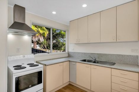 Photo of property in 68 Spinella Drive, Bayview, Auckland, 0629