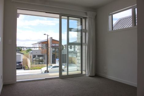 Photo of property in 16 Myland Drive, Hobsonville, Auckland, 0616