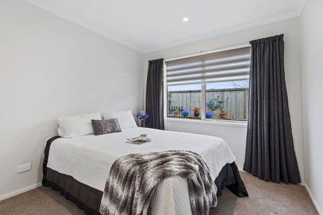 Photo of property in 77 Sandhurst Drive, Papamoa Beach, Papamoa, 3118