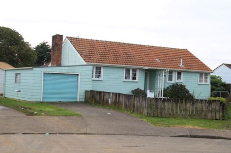 Photo of property in 17 Ewart Road, Mangere East, Auckland, 2024