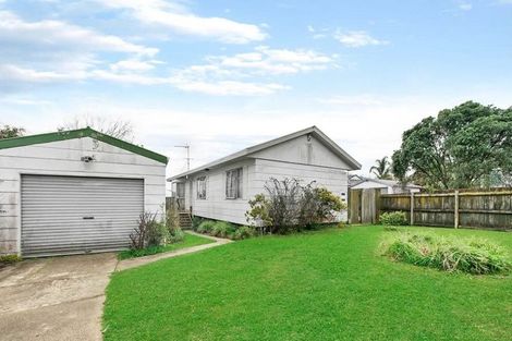 Photo of property in 4 Kepler Place, Clover Park, Auckland, 2019