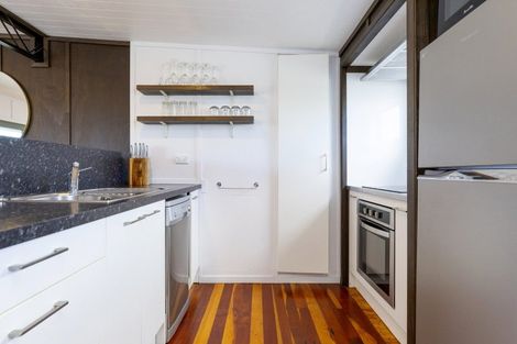 Photo of property in 14a Weka Road, Waipahihi, Taupo, 3330