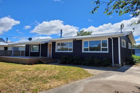 Photo of property in 57 Cologne Street, Martinborough, 5711