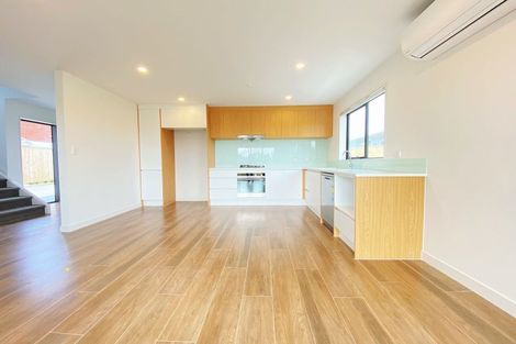 Photo of property in 104a Eversleigh Road, Belmont, Auckland, 0622