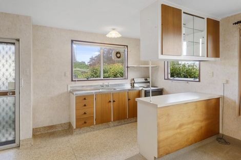 Photo of property in 14 Daytona Place, Parklands, Christchurch, 8083