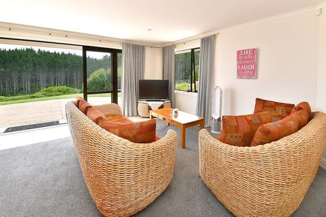 Photo of property in 142 Valley Road, Waitoki, Kaukapakapa, 0871