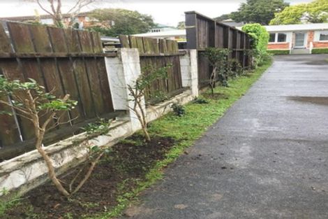 Photo of property in 2/3a Huapai Street, Onehunga, Auckland, 1061