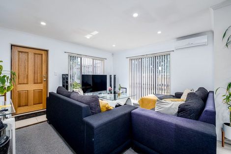 Photo of property in 205a Buckland Road, Mangere East, Auckland, 2024